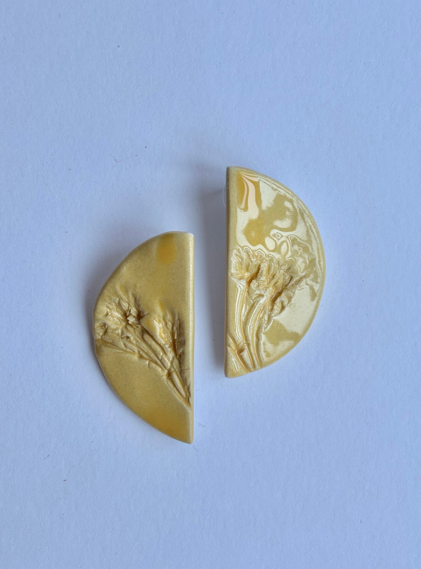 Brincos Meia-Lua
